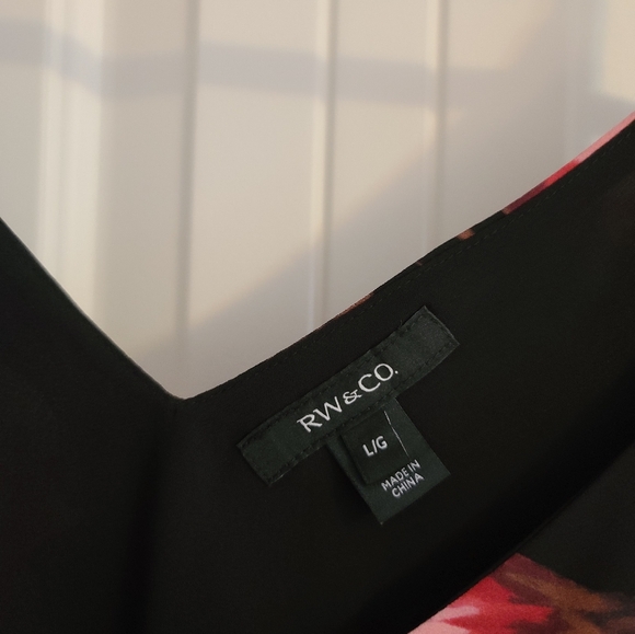 Cami Top Spaghetti Strap - Picture 2 of 2